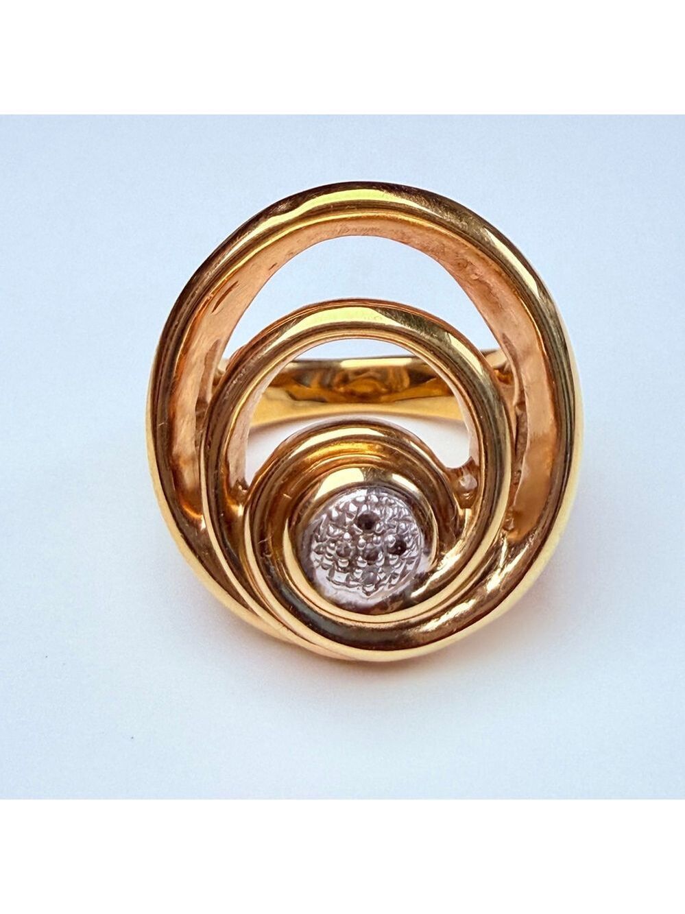 18K Solid Yellow Gold Pave Diamond Spiral Labyrinth Vintage 24mm Cocktail Ring